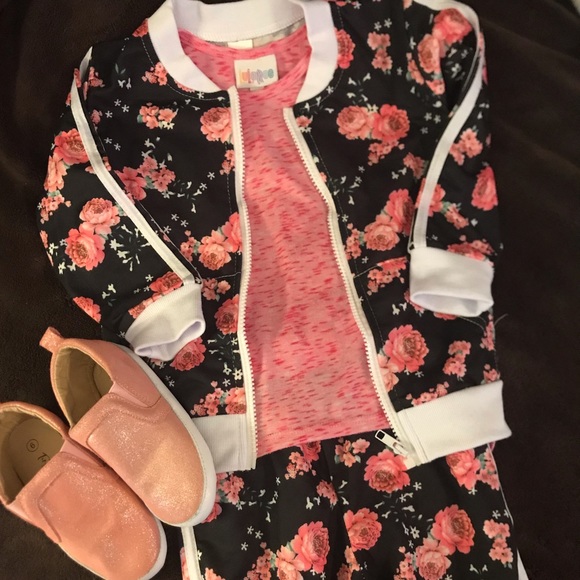 Girl's Floral Tracksuit - Picture 1 of 3